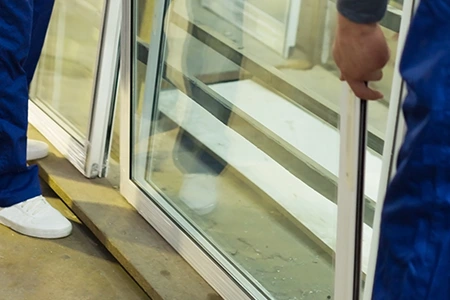 Commercial Glass Repair Technician in North Miami Beach, FL