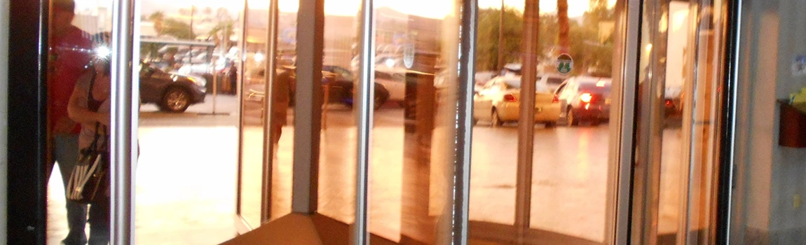 Storefront Glass Repair Cost in North Miami Beach, FL